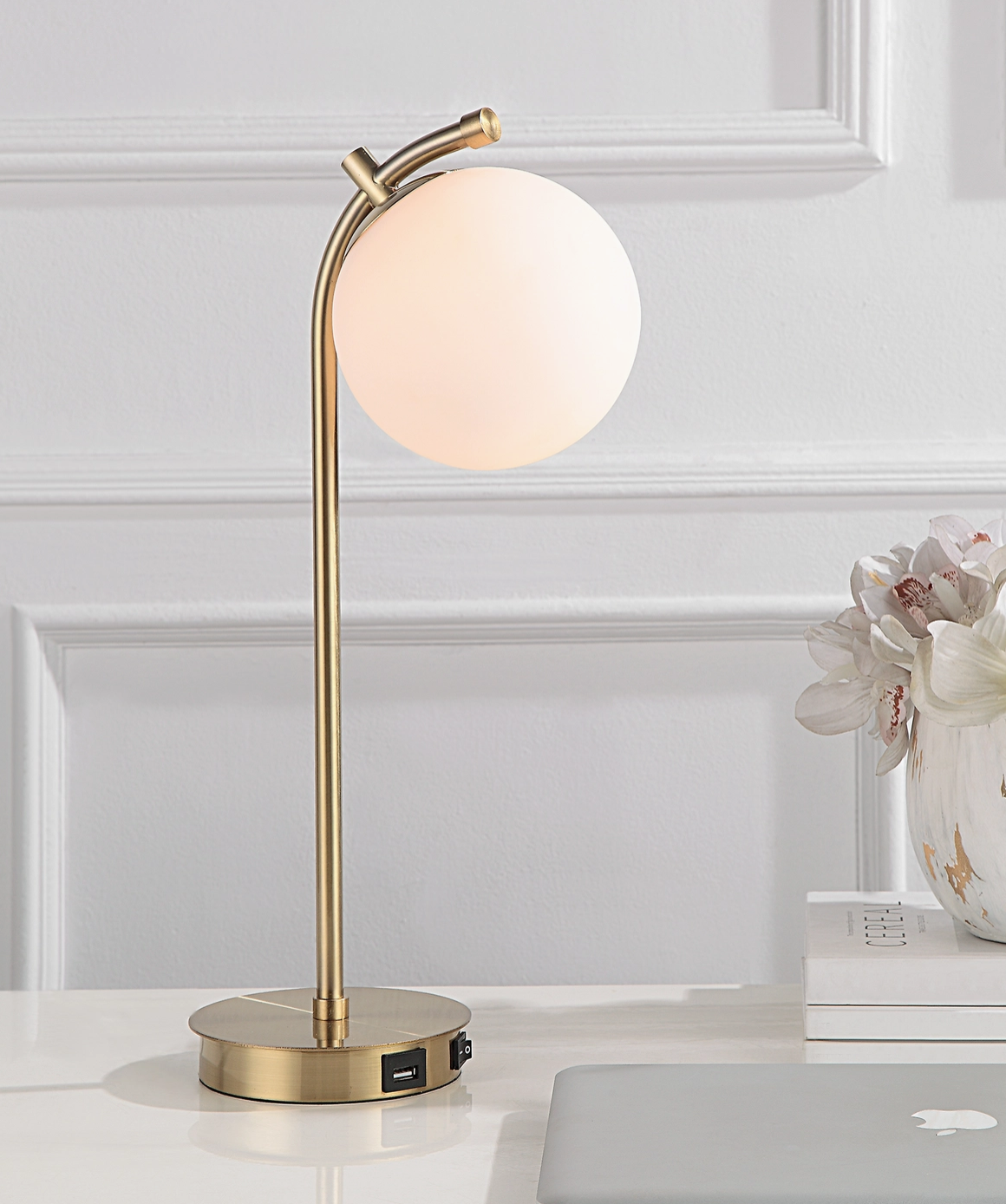 "The Rise" is a Fabulous Desk Lamp